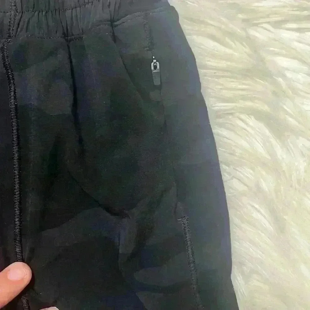 Lululemon hooty hot short